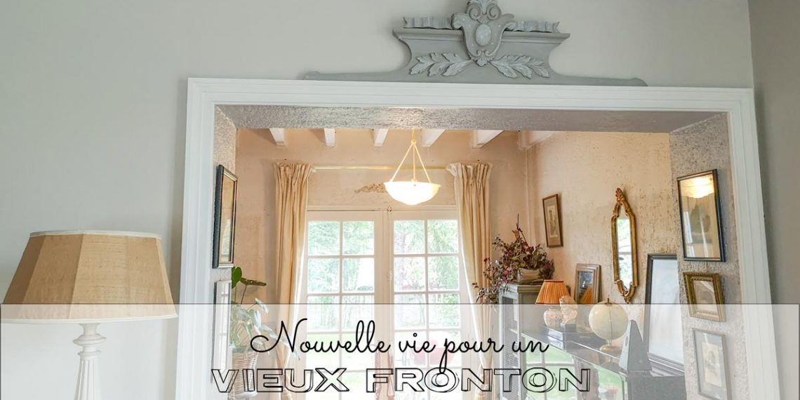 Nouvelle vie pour un vieux fronton de lit Henri II français