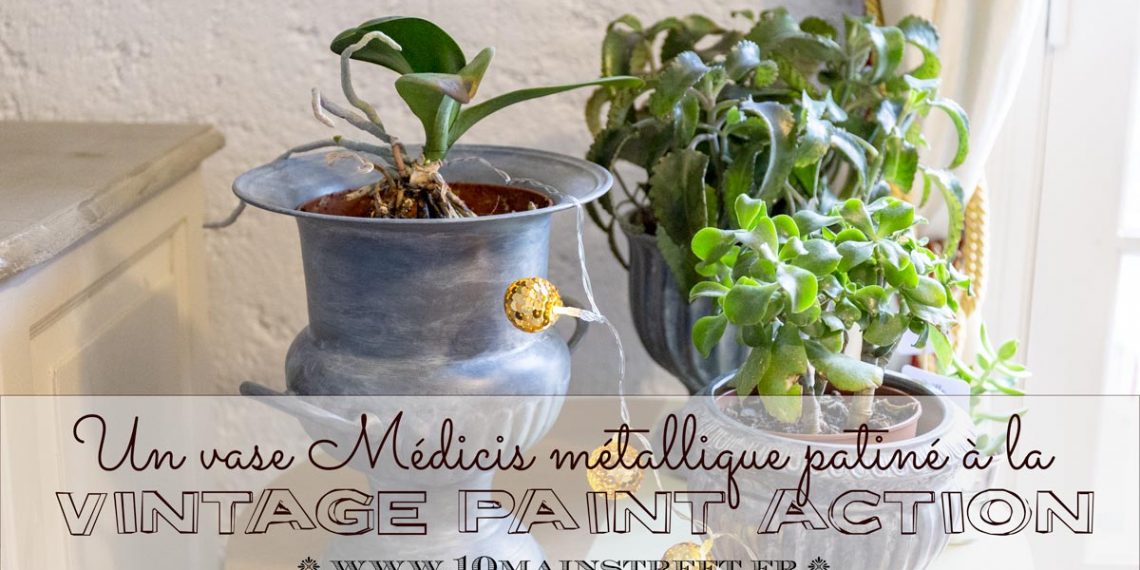 Un vase Médicis métallique patiné à la Vintage paint Action