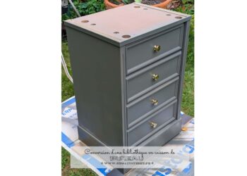 Bibliothèque chinée upcyclée en caisson de bureau