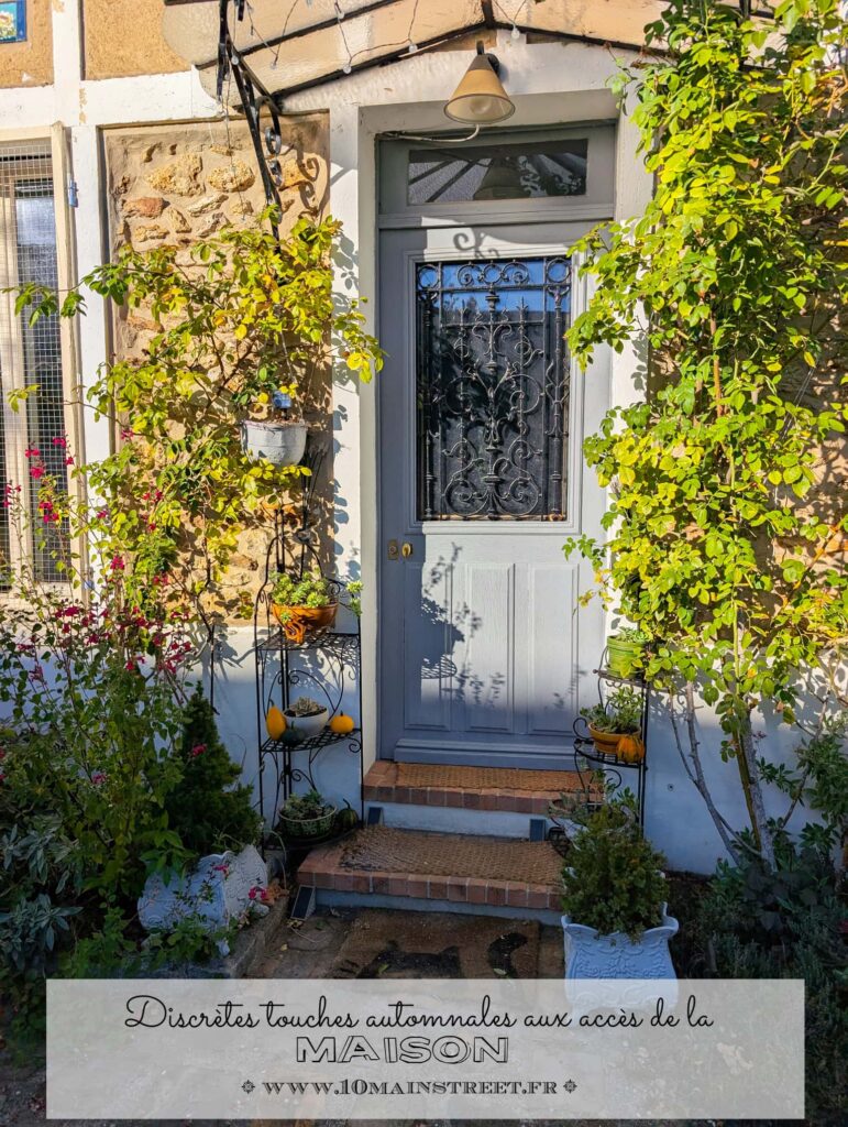 discrètes touches automnales aux accès de la maison